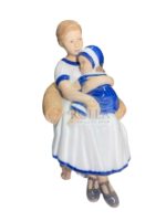 Figurine - Elsa con mamma in poltrona
