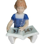 Figurine - Elsa che legge mini