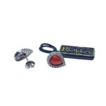 Orecchini a goccia corallo - immagine 2