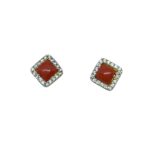 Orecchini quadrati con corallo