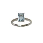 Anello Acquamarina e diamanti - immagine 2
