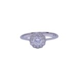 Anello solitario scontornato